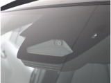 サポカーは、高齢運転者を含めたすべてのドライバーによる交通事故の発生防止・被害軽減対策の一環として、国が推奨する新しい自動車安全コンセプトです。詳しくは販売店スタッフまでおたずねください。