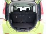 ラゲージスペースも広々です♪