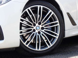 ☆関東運輸局認証工場 自動車分解整備事業 2-6030☆☆プッシュプル式板金塗装ブース完備/STANDOX製塗料を使用しております☆無料代車30台完備!各種メンテナンス、板金作業お任せください!