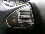 ステアリングスイッチ装備!オーディオ操作等もスマートに♪