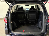 後列を収納すれば大型トランクに早変わり!段差も出来ず荷物の積み込みもラクラク♪
