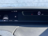 ODOメーターの表示値は90696kmです。店舗にて現車の確認もいただけますので、お電話で在庫のご確認の上是非ご来店くださいませ!!!