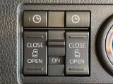 【両側パワースライドドア】スマートキーや運転席のスイッチで後席両側スライドドアの開閉が可能♪電動だから力を入れてドアを開ける必要が無く、小さなお子様でも簡単に開け閉めでき快適です♪