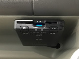【ETC車載器】もはや必須アイテムのETCを搭載!高速道路のご利用時にとても便利!わずらわしい料金所での現金支払いが不要となりスムーズに通過できます♪