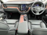 XC60 リチャージ アルティメット T6 AWD PHEV 4WD 