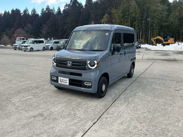 N-VAN ファン スタイル+ ネイチャー 4WD 