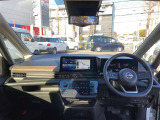 窓ガラスが大きく車両感覚も掴みやすいお車ですので安心してお乗りいただけます。