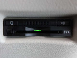 ETC車載器付きです。高速道路の料金所もスムーズに通過できます。