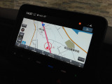 純正ナビが搭載されています。初めての道も安心ですね。Bluetooth接続可能!