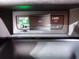 グローブBOX内にビルトインタイプETC(DSRC)を装備!!