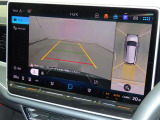 カラーバックモニター搭載しています。リアの映像がカラーで映し出されますので日々の駐車も安心安全です。