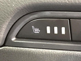 【シートヒーター】寒い日に重宝するシートヒーター!エアコンより早く温まってくれるので寒がりの人も安心ですね♪エアコンの温風は乾燥するから苦手、という方にもをおすすめです。