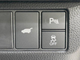 【パワーバックドア】スマートキーや運転席のボタンを押すだけでリアゲートが自動で開閉します!荷物を持っている時や、高い位置にあるバックドアを閉める際に便利な機能です♪
