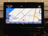 ナビゲーションはフルセグTV、インターナビ対応のGathers純正メモリーナビを搭載しています。Bluetoothオーディオ機能がありますので、スマートフォンなどの音楽も再生できます。