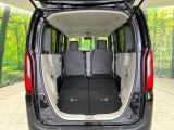 普段のお買い物や通勤、送迎等に十分な荷室スペースを確保しております。セカンドシートを倒すと、大きな荷物の積載も可能です♪