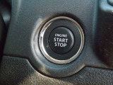 【プッシュスタート】リモコンをバッグに入れたり、持ったままでも、プッシュボタンでエンジンスタート・ストップができます☆