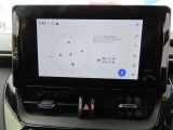 (8インチディスプレイオーディオ)スマホと車をつなぐことで色々なサービスを楽しめます。