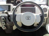 フロントガラスも大きく運転しやすいポルテです