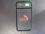 【SOSコール】急病時や危険を感じた時には、SOSコールスイッチを押してください。万が一の事故発生時には、エアバッグ展開と連動し自動通報されます。