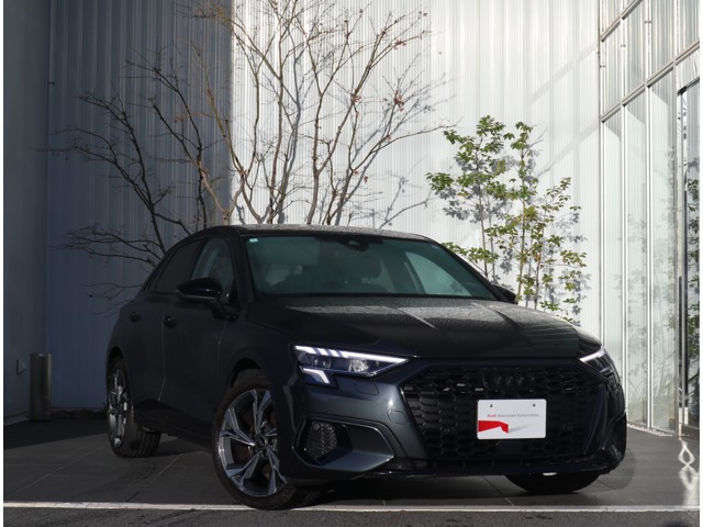 A3スポーツバック 30 TFSI シグネチャーエディション 