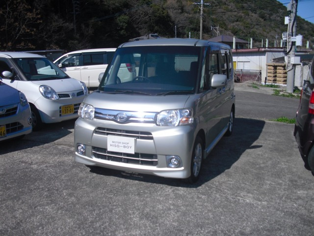 ダイハツ タント 
