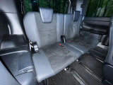 3列目シートはもちろん状態良好☆大人でもゆったりと座って頂けますので、大人数でのお出かけもラクラクです♪ご家族で、気の知れた仲間で、ドライブに行くのが楽しみですね♪