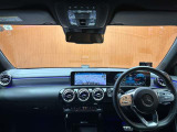 Aクラス A200d AMGライン 本革シート サンルーフ