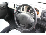 当社のお車は走行管理システムでのチェックから機関系システムのチェック、事故査定まで、受け入れ検査は入念に実施しております!