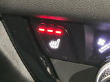 【シートヒーター】寒い日に重宝するシートヒーター!エアコンより早く温まってくれるので寒がりの人も安心ですね♪エアコンの温風は乾燥するから苦手、という方にもをおすすめです。