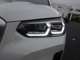 弊社はBMW正規販売店として歴史がございますので、BMW旧モデルから新型車まで商品知識と整備知識を備えております。ご納車後のご不明な点等も、お気軽に弊社担当者まで直接お問い合わせ下さい。