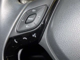 ステアリングスイッチ装備!運転しながら手元でオーディオの操作などができます。