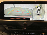 【バックモニター】駐車時に後方がリアルタイム映像で確認できます。大型商業施設や立体駐車場での駐車時や、夜間のバック時に大活躍!運転スキルに関わらず、今や必須となった装備のひとつです!