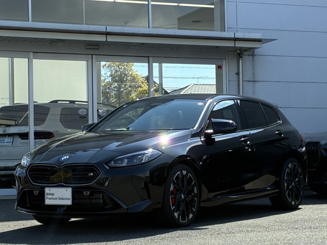 1シリーズ M135 xドライブ 4WD 