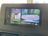【アラウンドビューモニター】専用のカメラにより、上から見下ろしたような視点で360度クルマの周囲を確認することができます☆死角部分も確認しやすく、狭い場所での切り返しや駐車もスムーズに行えます。