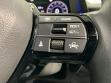 クルーズコントロールを装備しています。高速道路などで一定の速度で走ってくれるので運転が楽ですよ!速度を設定できますので、スピードの出しすぎにも注意できます。