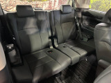 3列目シートはもちろん状態良好☆大人でもゆったりと座って頂けますので、大人数でのお出かけもラクラクです♪ご家族で、気の知れた仲間で、ドライブに行くのが楽しみですね♪