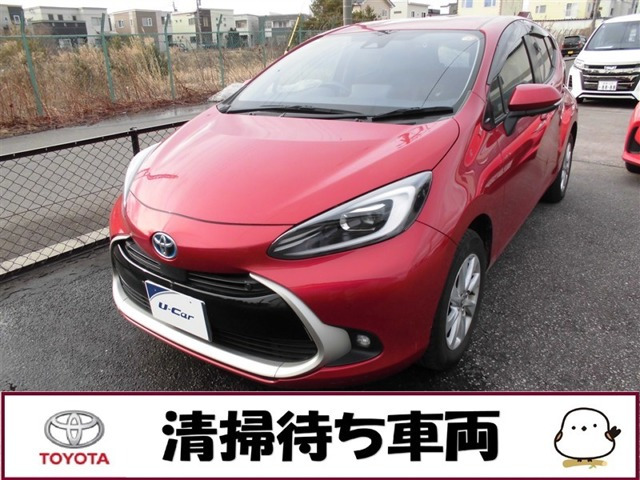 アクア  1.5 Z E-Four 4WD