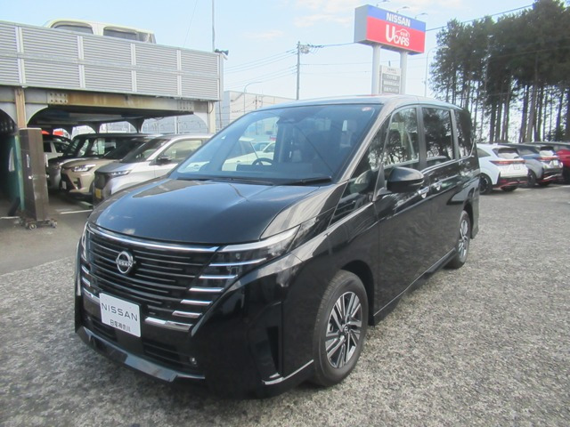 セレナ 2.0 ハイウェイスターV 