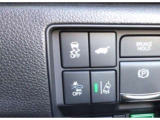 ホンダが推し進める総合先進安全装備のセンシング搭載! 衝突や斜線はみだしなどの危険が予測される時、センサーが警告。ヒューマンエラーを高度先進技術が補完してくれます。