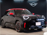 気密性の高いMINIは外観のかわいらしさとは裏腹に、外の雑音を遮り、高級感のある快適なドライブをお楽しみいただけます