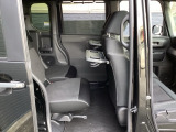 セカンドシートです!!ベンチシートになってますので、お二人の乗車ですとゆったり座って頂けますよ!!