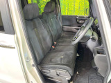 運転席シート廻りは使用感も少なく、良好な状態となっています。丁寧に使われていたことがよくわかりますね。