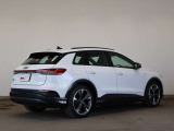 Audi Q4 45 e-tron S line/Audi rings&ブラックスタイリング/アルミホイール 5スポーク Yデザイン グラファイトグレー (フロント8J x 20/リヤ9J x 20)