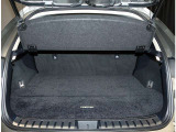 ラゲージスペースは大容量。ゴルフバッグやキャリーバッグも積み込めます。