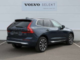◆バック/万が一を考え、安全性を重視する方に選ばれているVOLVO車。ドアを開閉するとその重み・厚みに驚くはず