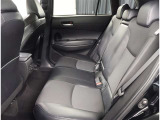 このお車の魅力は運転席だけではありません!!リア席もございます。ぜひ一度ご来店の上、体感してみてください!!