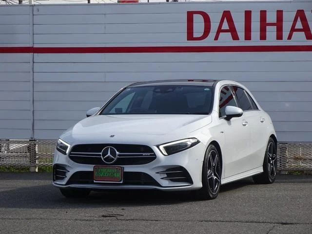 Aクラス AMG A35 4マチック 4WD 