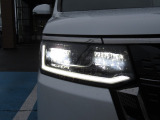 LEDヘッドライト搭載でしっかり明るく照らしてくれるので、夜間走行や不慣れな道でも安心です。
