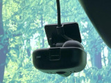 【ドライブレコーダー】ドライブレコーダー装備!走行中はもちろん、あおり運転や事故に遭遇した際、映像で記録し、万一のリスクに備えます。※記録用SDカードはお客様ご自身でご準備いただく必要があります。