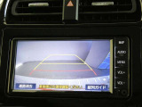 バックガイドモニターで、後方を確認しながら安心して駐車することができます。運転初心者も熟練者も必須の機能ですよ!